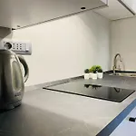 Apartman Cit,ma C'e Tut!tiny,but Need Is In! Torino