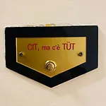 Cit,ma C'e Tut!tiny,but Need Is In! 都灵