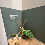 Cit,ma C'e Tut!tiny,but Need Is In! Apartment Turin