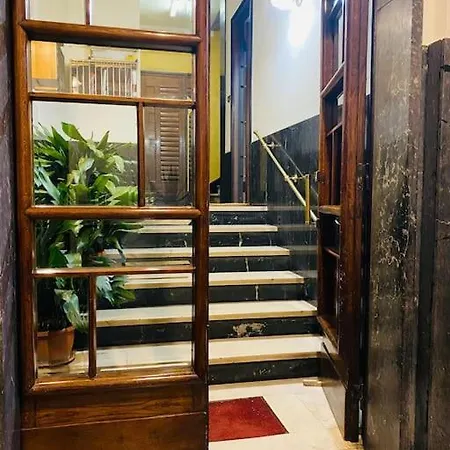 Apartamento Cit,ma C'e Tut!tiny,but Need Is In!