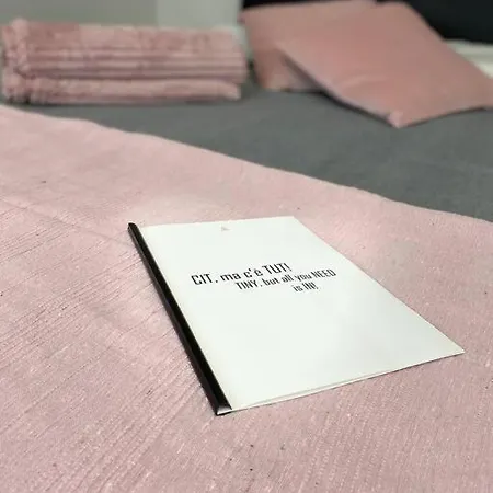 Cit,ma C'e Tut!tiny,but Need Is In! * Torino