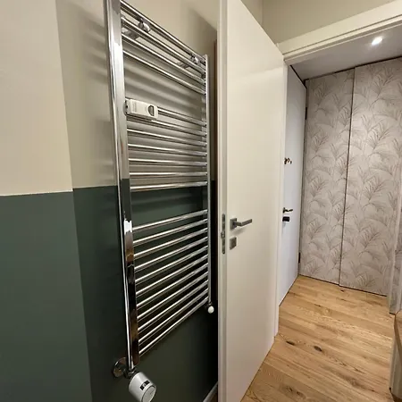 Appartement Cit,ma C'e Tut!tiny,but Need Is In!