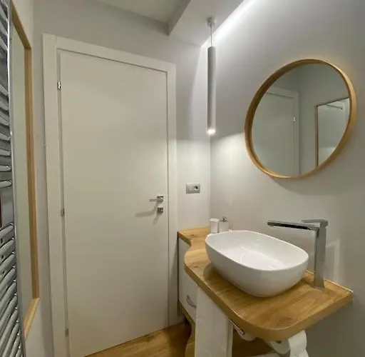 Apartament Cit,ma C'e Tut!tiny,but Need Is In! Turyn
