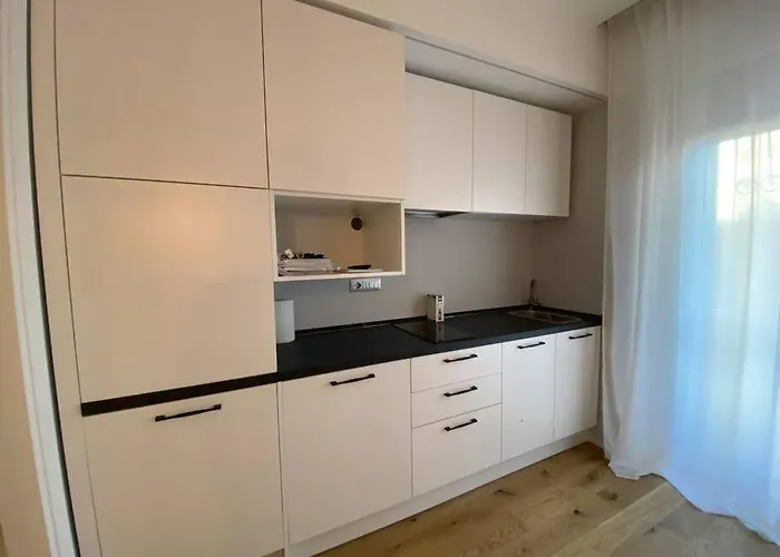 Appartement Cit,ma C’è Tut!tiny,but Need Is In! *