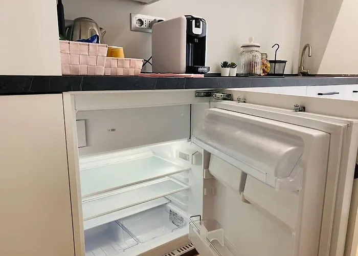 Appartement Cit,ma C’è Tut!tiny,but Need Is In! *