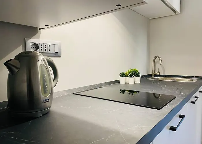 Apartament Cit,ma C'e Tut!tiny,but Need Is In! Turyn
