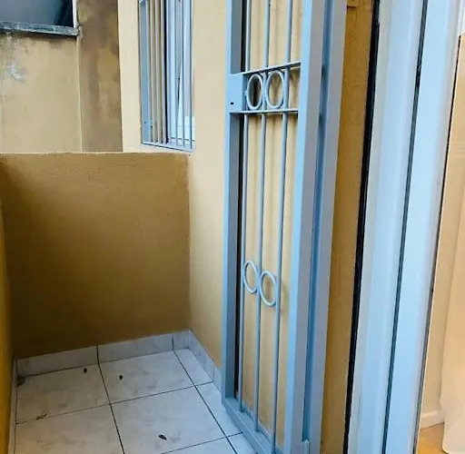 Cit,ma C'e Tut!tiny,but Need Is In! Apartament