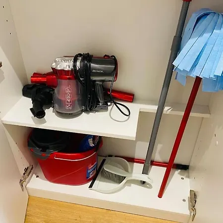 Appartement Cit,ma C'e Tut!tiny,but Need Is In! *